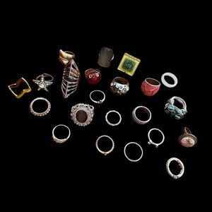 22 Bulk Fashion Costume Jewelry Rings